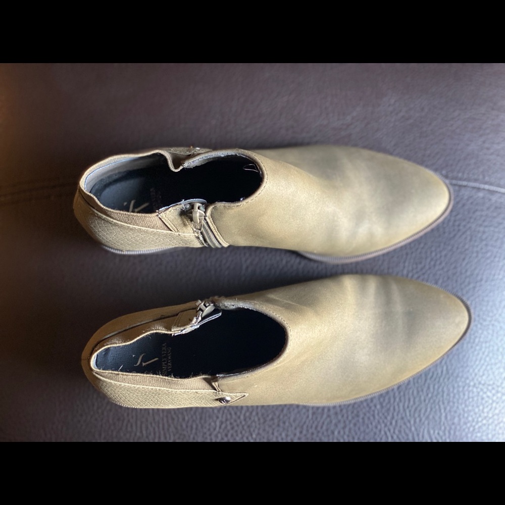 Booties - Picture 5 of 6